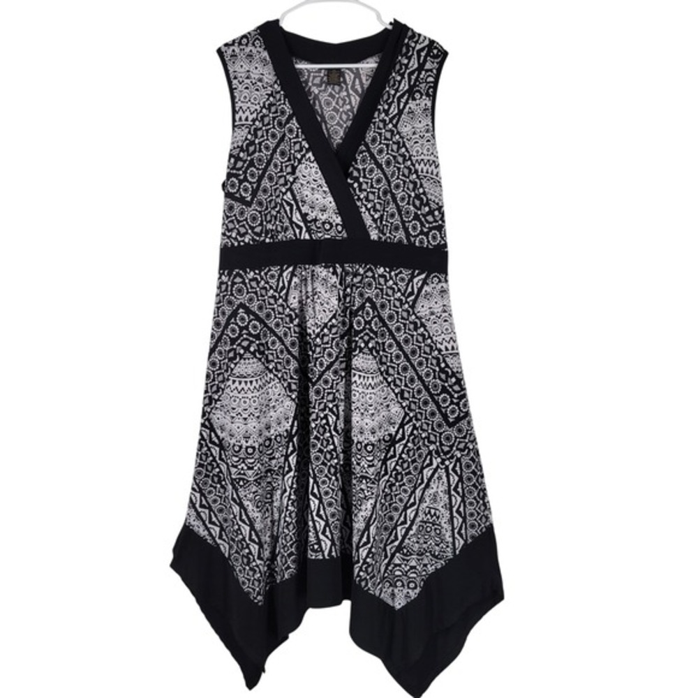 Susan Lawrence Black White Geometric Print V Neck Handkerchief Hem Dress 2X